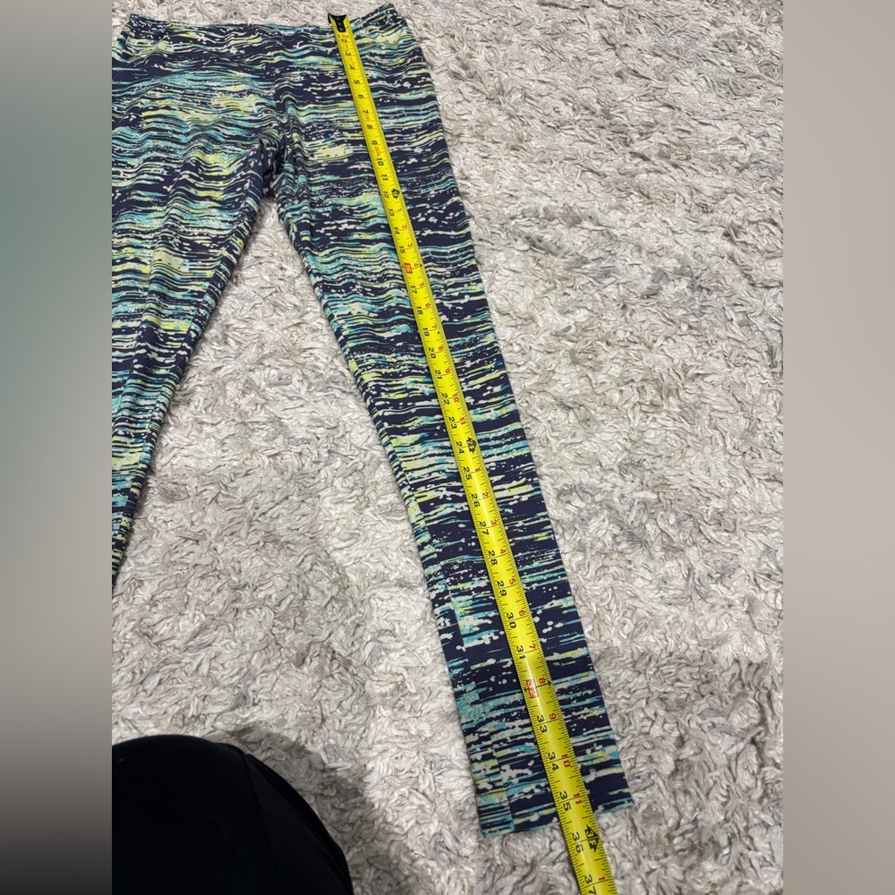 Women’s Medium Blue Yellow Patterned Leggings - Picture 5 of 5
